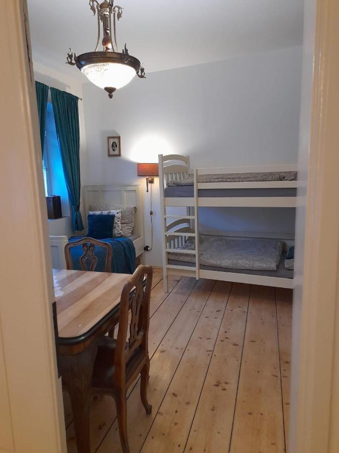 Zlata Leta - Apartmanovy Dum Jáchymov Buitenkant foto